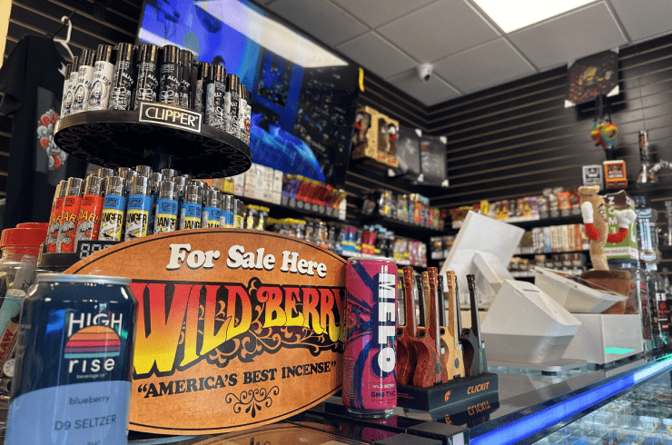 Sam Smoke Shop